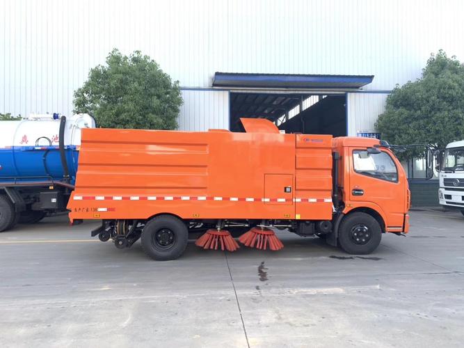 程力道路清扫车价格,多少钱一辆